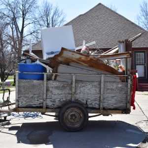 How Bellevue, WA Junk Removal Will Help You Organize Your Workspace and House